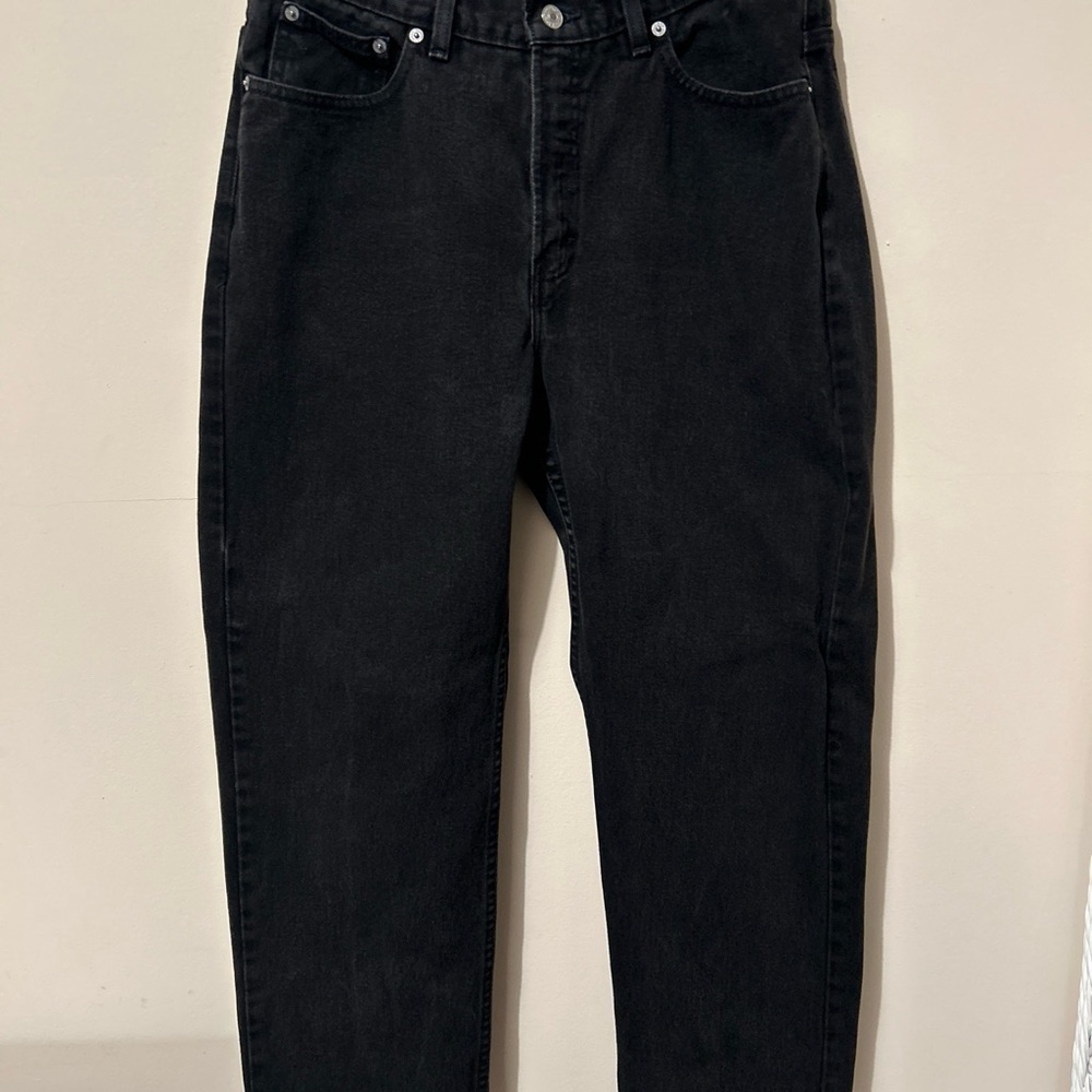 Tommy Hilfiger Women’s Black Jeans Relaxed Fit Actual Size 31x28 Measures Sz 12